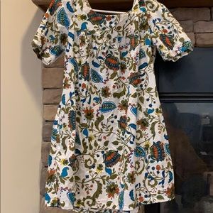 🌼Beautiful French Connection Floral Top🌼